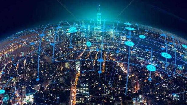 大數(shù)據(jù)時(shí)代，我們都“一絲不掛”